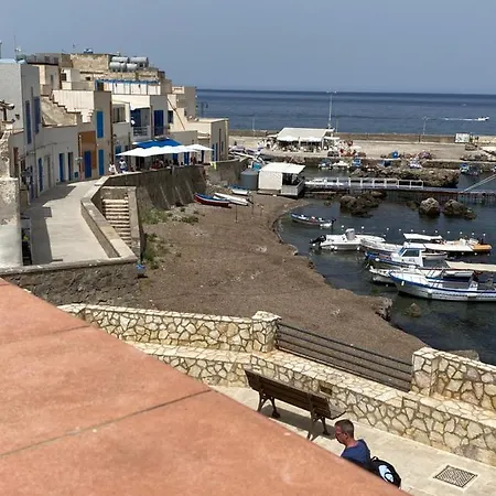California Terrazza Homestay Marettimo